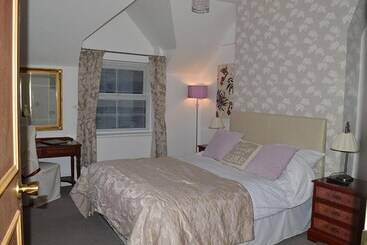 تختخواب و صبحانه Abbey House