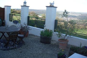 Dean Valley Panorama Bed And Breakfast