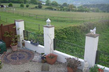 Dean Valley Panorama Bed And Breakfast