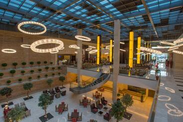 Crowne Plaza Riyadh   Rdc Hotel & Convention, An Ihg