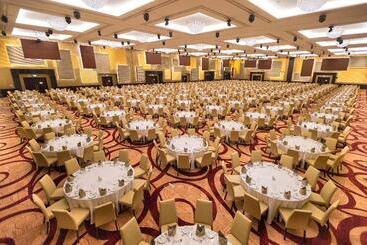 Crowne Plaza Riyadh   Rdc Hotel & Convention, An Ihg