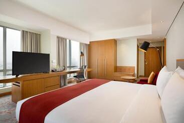 هتل Holiday Inn & Suites Jakarta Gajah Mada, An Ihg