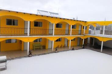 هتل Posada Del Cobre
