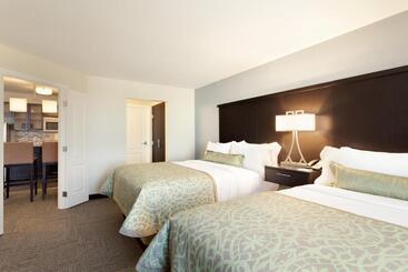 هتل Staybridge Suites Midland By Ihg
