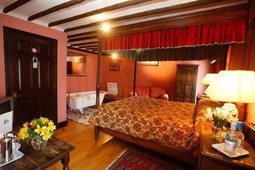 هتل The Stables At The Starr Inn