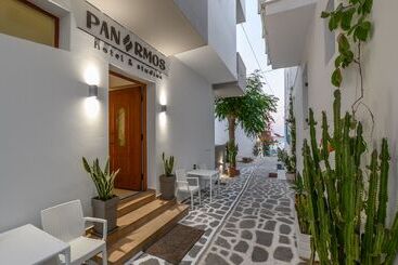 Panormos Hotel And Studios