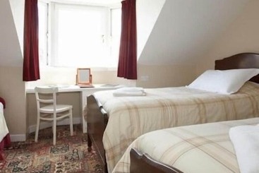 پانسیون Norcroft Guest House