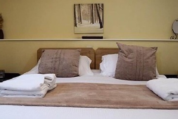 پانسیون Norcroft Guest House