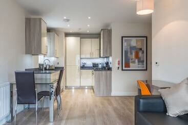 The Heights At Athena Court