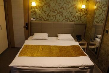 Colonia Park Otel
