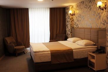 Colonia Park Otel