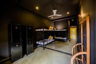 Sugar Hostel Weligama   Coliving & Coworking