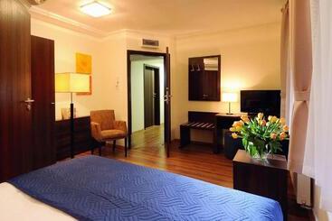 هتل Armon Residence