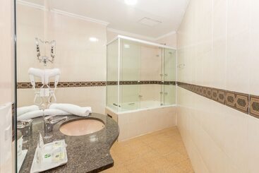 هتل Euro Suite Campos Do Jordão By Nacional Inn
