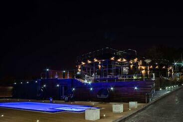 هتل M1 Club