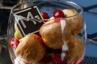 هتل M1 Club