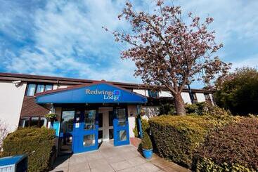 فندق Redwings Lodge Baldock