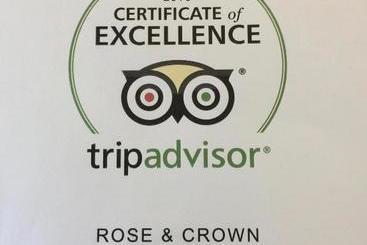 هتل Rose & Crown
