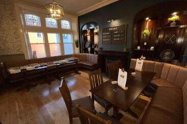 The Station Hotel Penrith