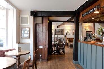 هتل The Green Dragon