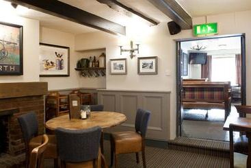 هتل The Green Dragon