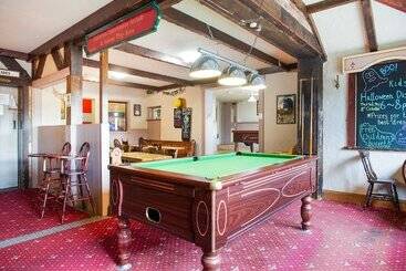 هتل Lodge @ The Whitehouse Inn