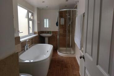 پانسیون Gallery Guesthouse