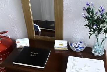 پانسیون Merriedale Guest House