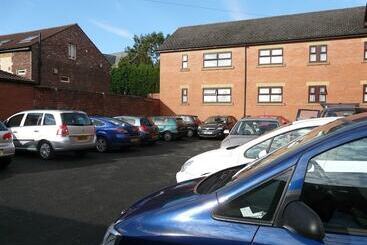 The Premier Lodge - Morpeth