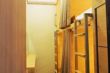 The Packer Lodge   Hostel
