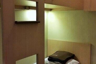 The Packer Lodge   Hostel