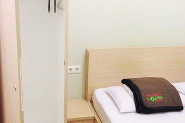 The Packer Lodge   Hostel
