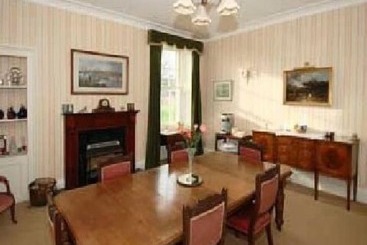 تختخواب و صبحانه East Horton Farmhouse