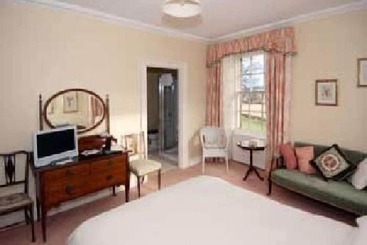 تختخواب و صبحانه East Horton Farmhouse