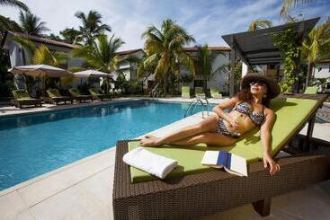 Boca Olas Resort Villas