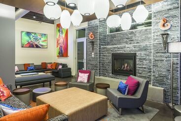 ホテル Aloft Greenville Downtown