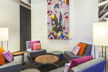 ホテル Aloft Greenville Downtown