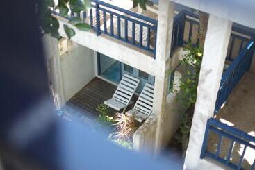 هتل Chanchalay Hip Hostel Sha Extra Plus