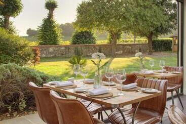 هتل Denbies Vineyard