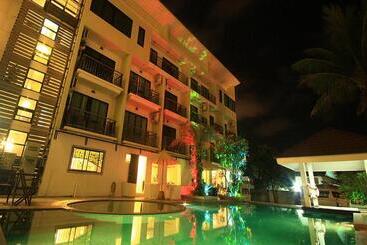 هتل Di Pantai Boutique Beach Resort