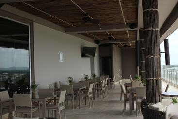 Ghl Hotel Monteria