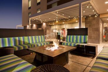 هتل Home2 Suites By Hilton Gillette