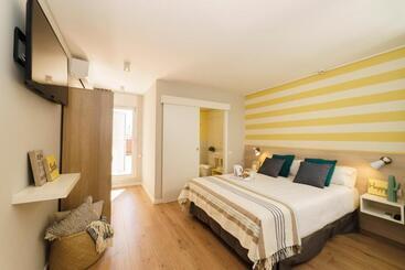 هتل Bypillow House