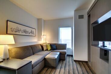 هتل Hyatt House Chicago/evanston
