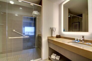 هتل Hyatt House Chicago/evanston