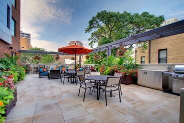هتل Hyatt House Chicago/evanston