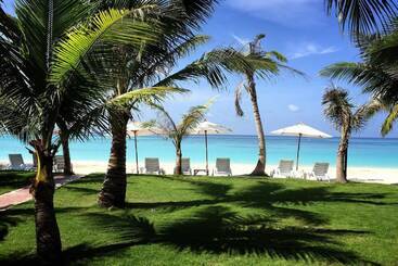 هتل Mali Resort Pattaya Beach Koh Lipe