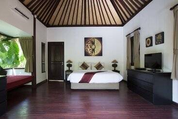 هتل Mali Resort Pattaya Beach Koh Lipe