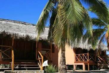 هتل Hôtel Palissandre Morondava