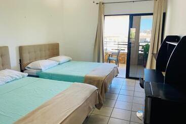 هتل Pedregal Suites   Marina And Downtown